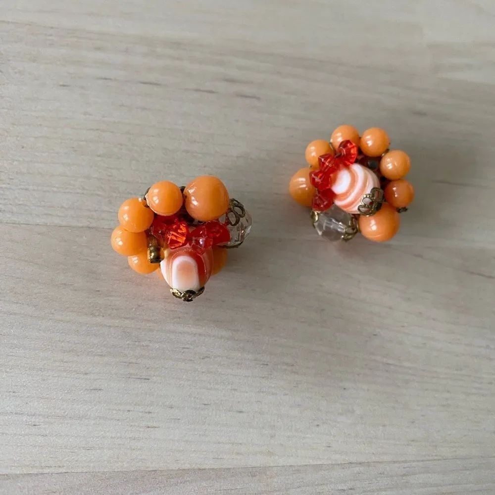 1960S Vintage Beaded Clip-on Earrings